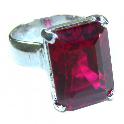 Carmen Lucia 22.5 carat Red Topaz .925 Silver handcrafted Cocktail Ring s. 6