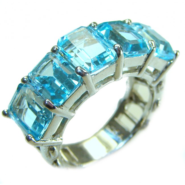 25.8 carat Swiss Blue Topaz .925 Sterling Silver handmade Ring size 7