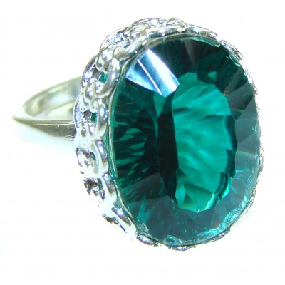 Timless Beauty Oval cut 22.5 carat Green Topaz .925 Sterling Silver handmade Ring s. 8 adjustable