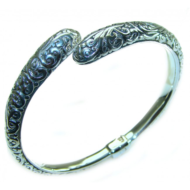 Bali made Bracelet in best quality .925 Sterling Silver