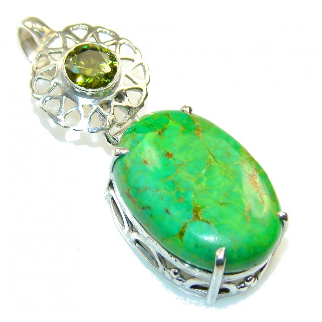 Vintage style Green Turquoise Sterling Silver Pendant