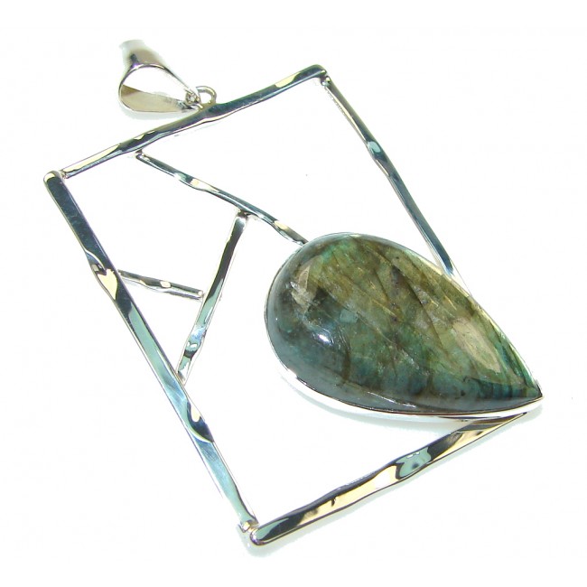 Moderen Design Labradorite Sterling Silver Pendant