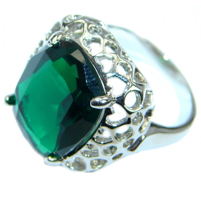 Genuine volcanic Helenite .925 Sterling Silver ring s. 7