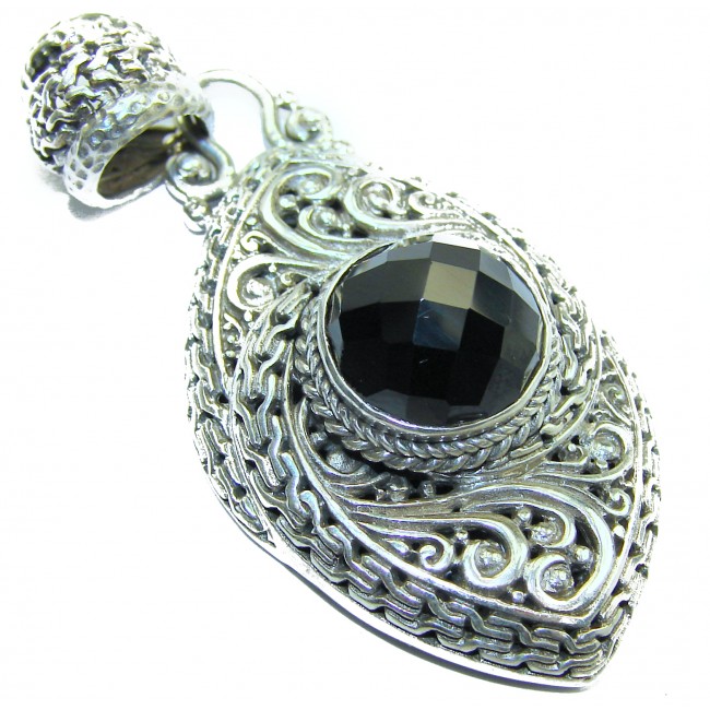 Perfect quality Black Onyx discount .925 Sterling Silver Handmade Pendant