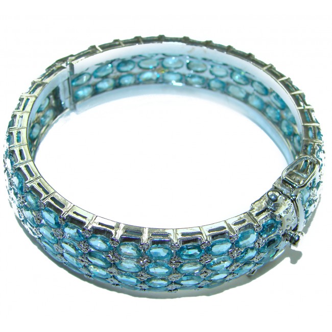 One of the kind Swiss Blue Topaz .925 Sterling Silver handmade bangle Bracelet