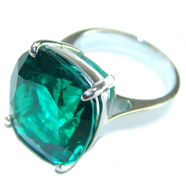 Timless Beauty square cusion cut 22 carat Green Topaz .925 Sterling Silver handmade Ring s. 5 3/4