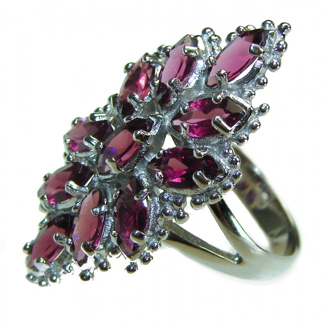 Red Beauty authentic Garnet .925 Sterling Silver handcrafted Ring size 9