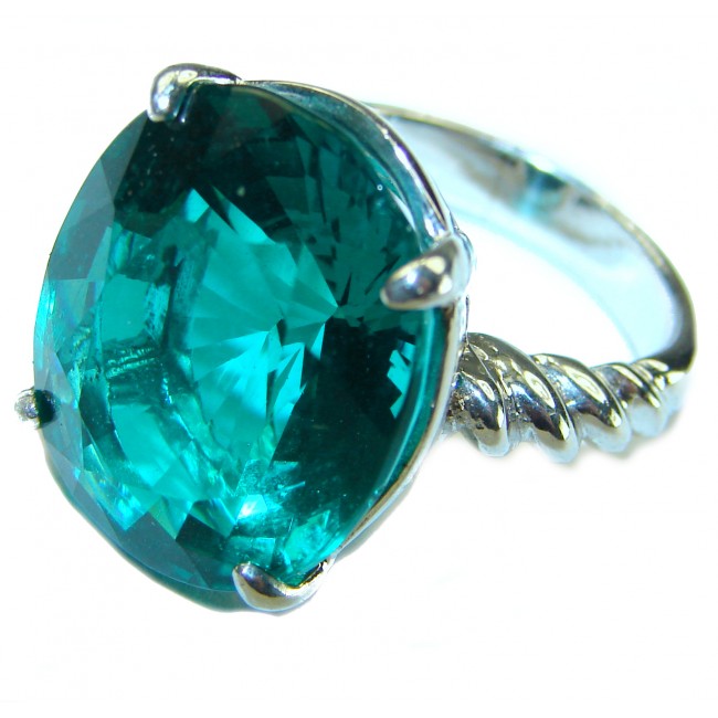 Timless Beauty Oval cut 18.5 carat Green Topaz .925 Sterling Silver handmade Ring s. 6