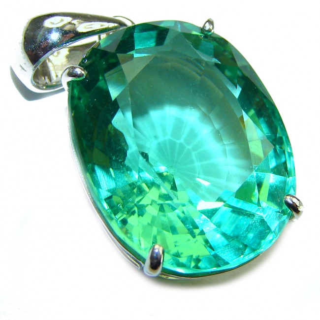 Superior quality 15.2 carat Fresh Green Topaz .925 Sterling Silver Pendant