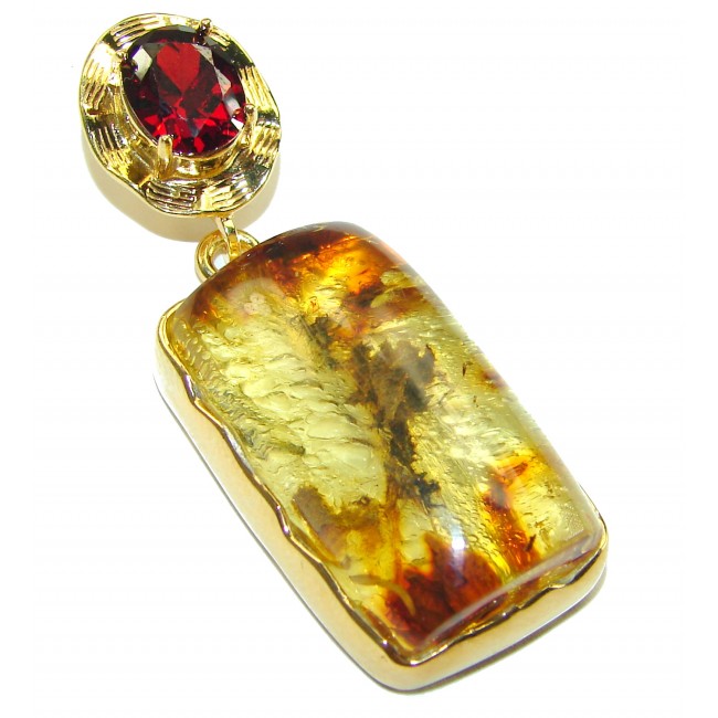 Vintage Beauty authentic Baltic Amber 14k Gold over .925 Sterling Silver handcrafted pendant