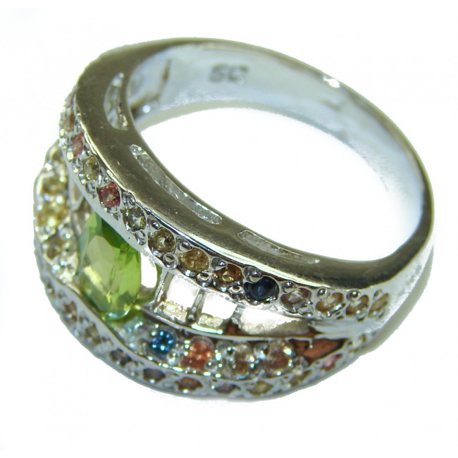 Incredible Beauty authentic Peridot .925 Sterling Silver Perfectly handcrafted Ring s. 7 3/4