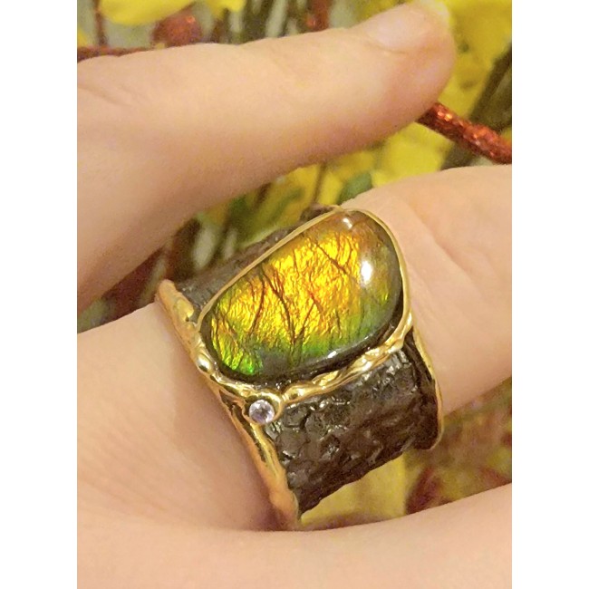 Outstanding Genuine Canadian Ammolite 18K Gold & black rhodium over .925 Sterling Silver handmade ring size 8