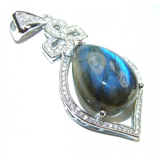 Magical Aurora Fire Labradorite .925 Sterling Silver handcrafted Pendant