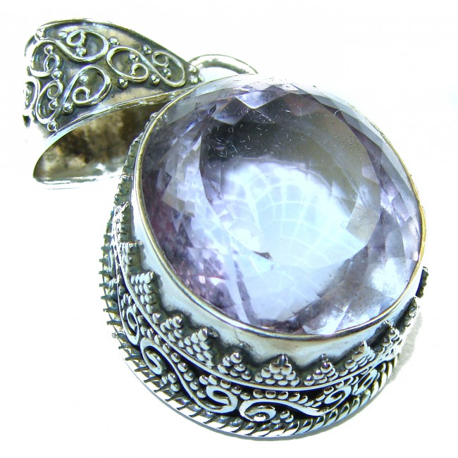 44.5 carat Perfect oval Cut Amethyst .925 Sterling Silver handcrafted Pendant