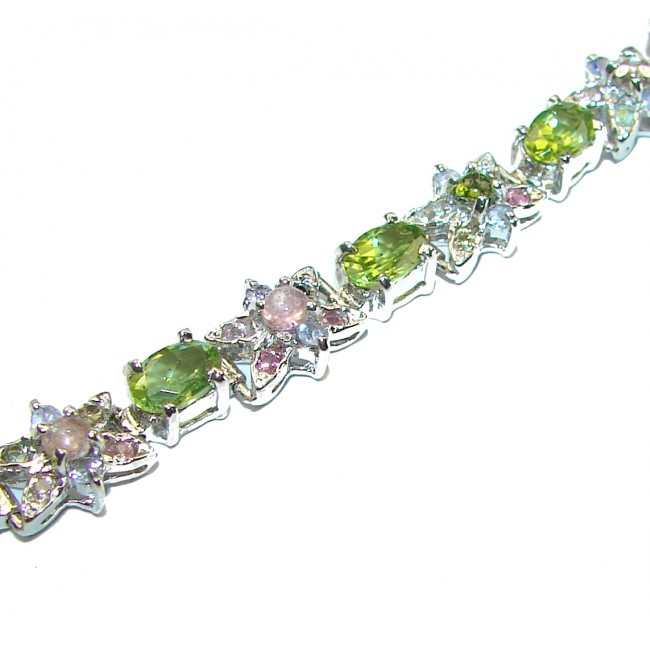 Melissa Great Masterpiece genuine Peridot .925 Sterling Silver handmade Statement Bracelet