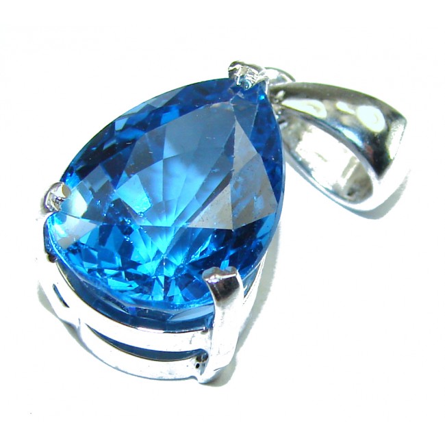 Precious Treasure Swiss Blue Topaz .925 Sterling Silver handmade Pendant