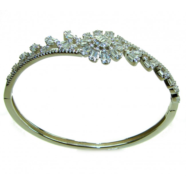 Glorious Natural White Topaz 925 Sterling Silver Bangle bracelet