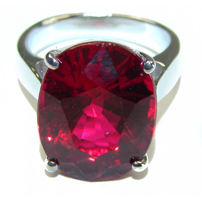 Brilliance 19.5 carat Red Topaz .925 Silver handcrafted Cocktail Ring s. 8