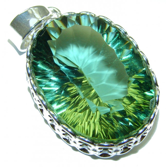 Superior quality 32.2 carat Fresh Green Topaz .925 Sterling Silver Pendant