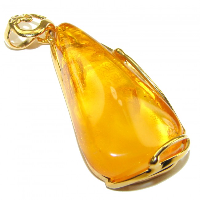 Vintage Beauty authentic Baltic Amber 14k Gold over .925 Sterling Silver handcrafted pendant