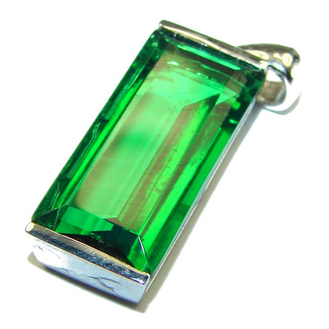 Superior quality 18.2 carat Fresh Green Helenite .925 Sterling Silver Pendant