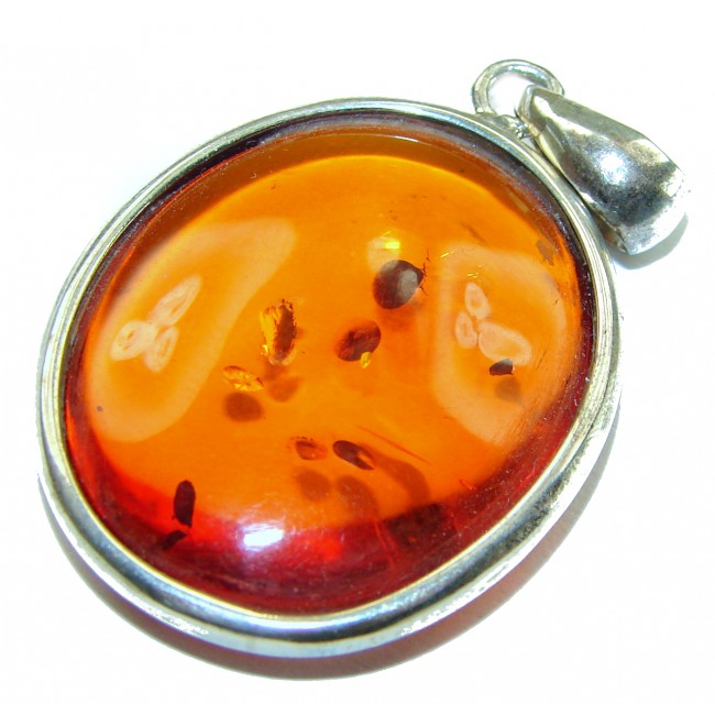 Vintage Beauty authentic Baltic Amber .925 Sterling Silver handcrafted pendant