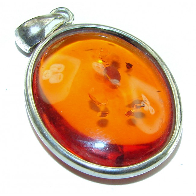 Vintage Beauty authentic Baltic Amber .925 Sterling Silver handcrafted pendant