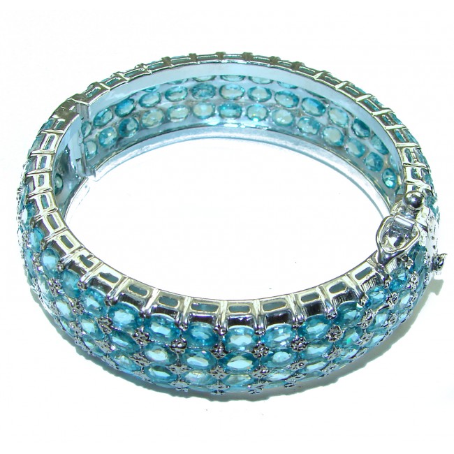 One of the kind Swiss Blue Topaz .925 Sterling Silver handmade bangle Bracelet