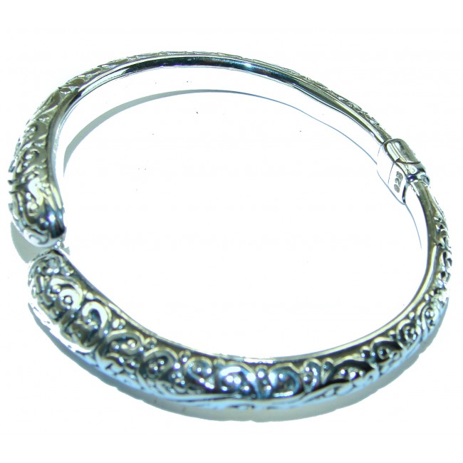 Bali made Bracelet in best quality .925 Sterling Silver