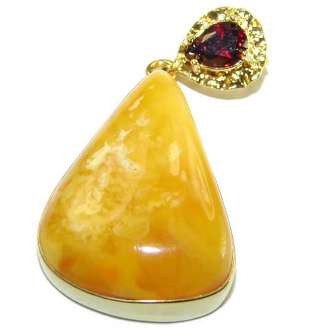 Large Vintage Beauty authentic butterscotch Baltic Amber 14K Gold over .925 Sterling Silver handcrafted pendant