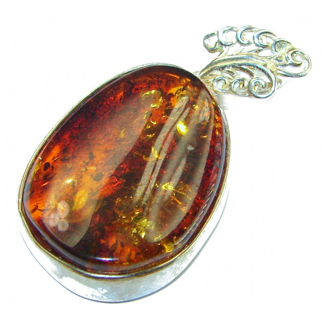 Vintage Beauty authentic Baltic Amber .925 Sterling Silver handcrafted pendant