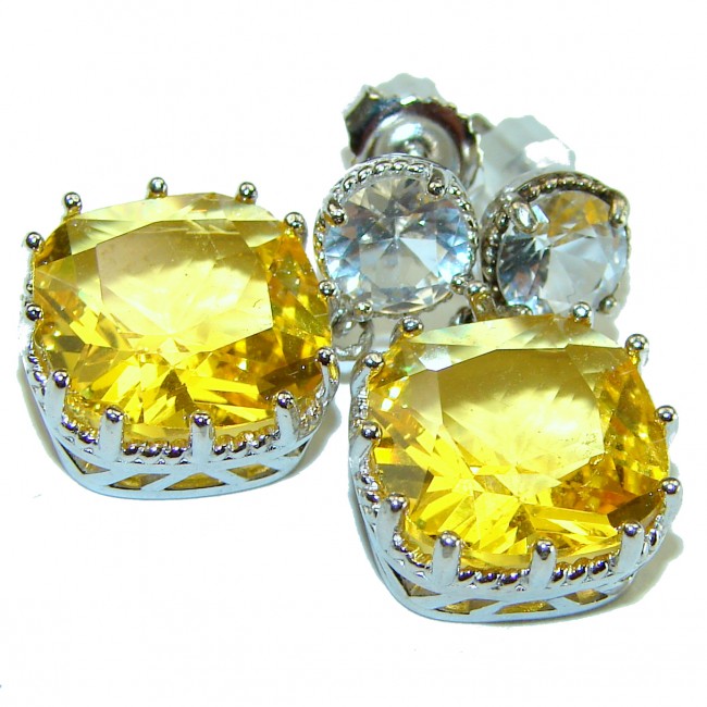 Magic Perfection 15.5 carat Yellow - Green Topaz .925 Sterling Silver handcrafted earrings