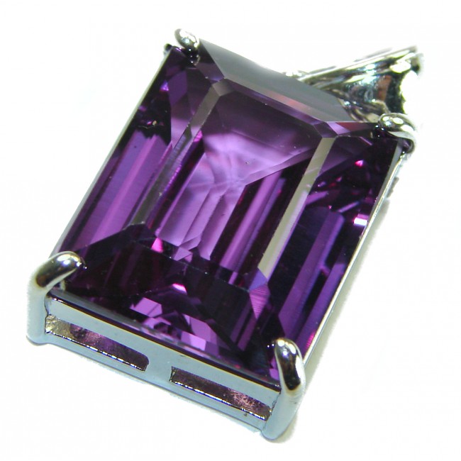 Vintage Design 28 carat Amethyst .925 Sterling Silver handcrafted Pendant