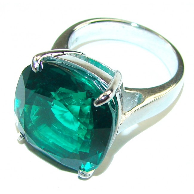 18.5 carat Princess cut Green Topaz .925 Sterling Silver handmade Ring s. 6 3/4