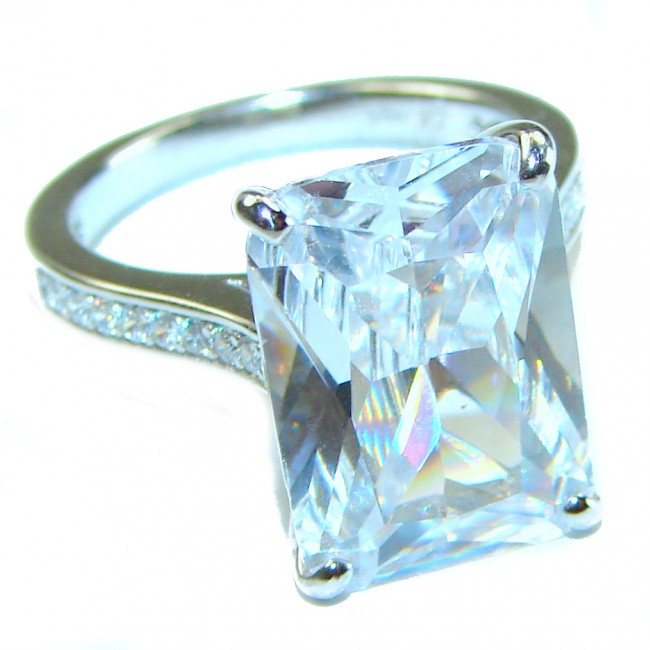 15.5 carat White Topaz .925 Sterling Silver handcrafted ring size 5