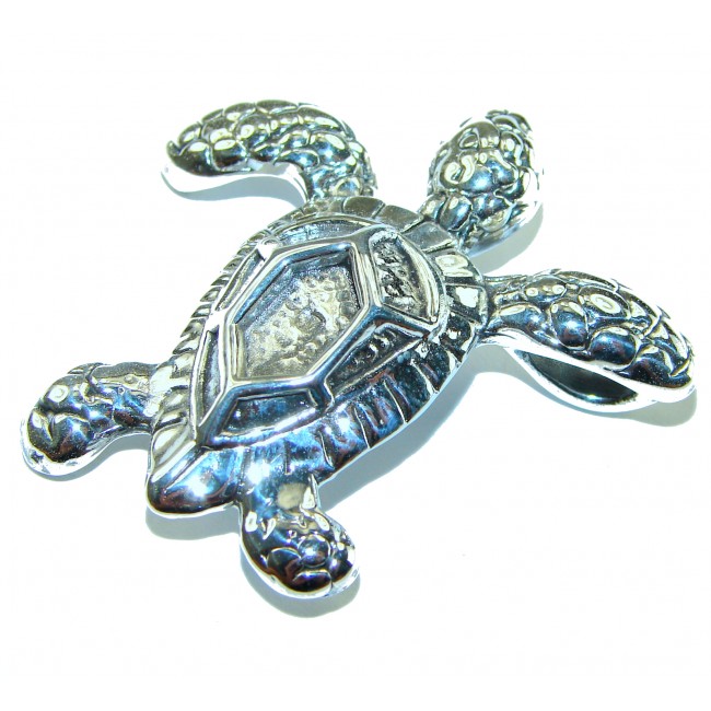 Bali made Sterling Turtle . 925 Sterling Silver handmade Pendant