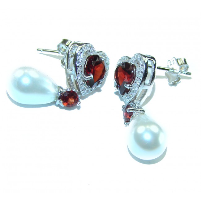 Precious genuine Mother of Pearl .925 Sterling Silver earrings