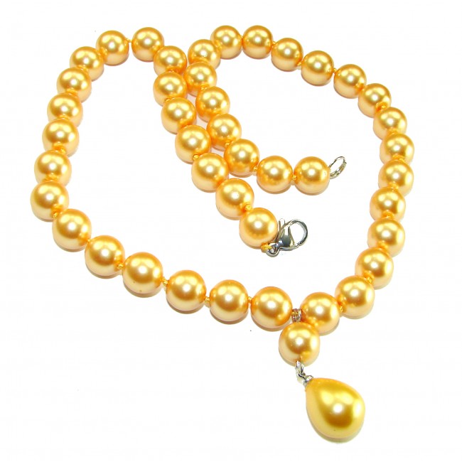 SEA BEAUTY Freshwater Creamy color Pearl 14K Gold over .925 Sterling Silver handcrafted Necklace