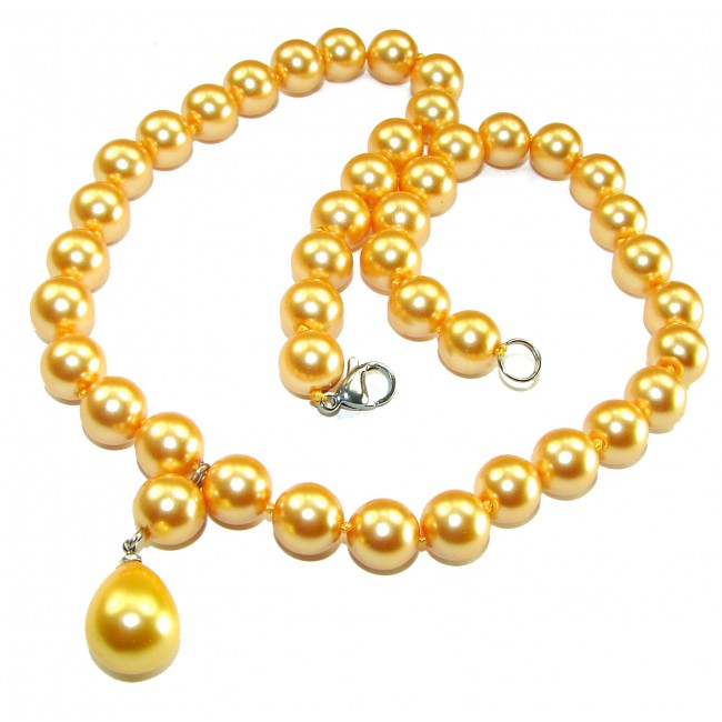 SEA BEAUTY Freshwater Creamy color Pearl 14K Gold over .925 Sterling Silver handcrafted Necklace