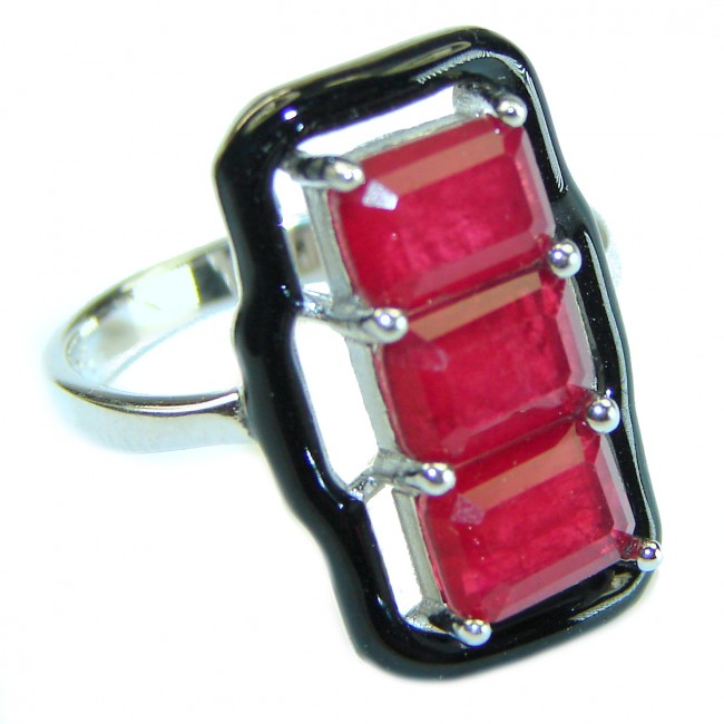 Art Decor quality unique Ruby .925 Sterling Silver handcrafted Ring size 7