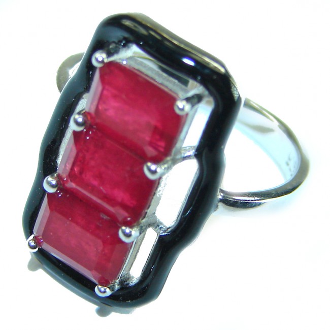 Art Decor quality unique Ruby .925 Sterling Silver handcrafted Ring size 7