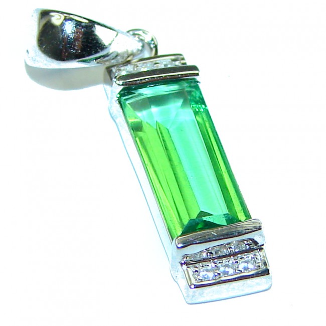 4.2 carat Natural Helenite .925 Sterling Silver handmade pendant