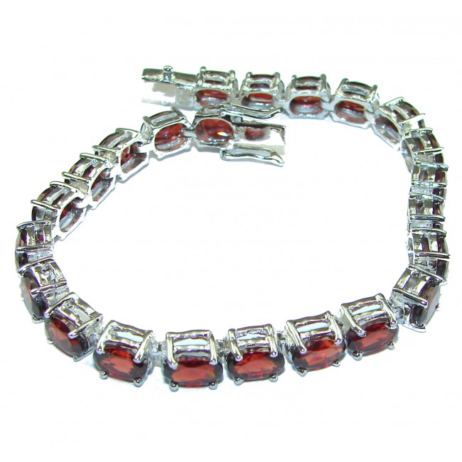 Authentic faceted Garnet .925 Sterling Silver handcrafted Bracelet