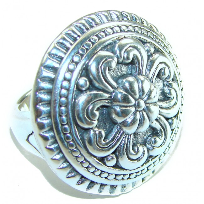 Natural Beauty Italy Made Silver Sterling Silver ring s. 7