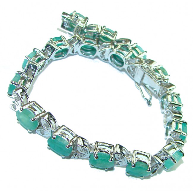 Luxurious authentic Emerald .925 Sterling Silver handmade Bracelet