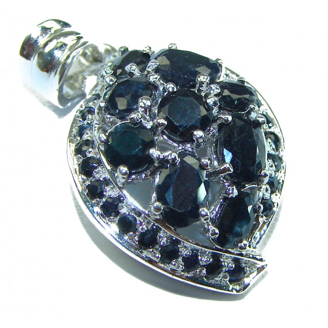 Striking Beauty genuine Sapphire .925 Sterling Silver handmade Pendant