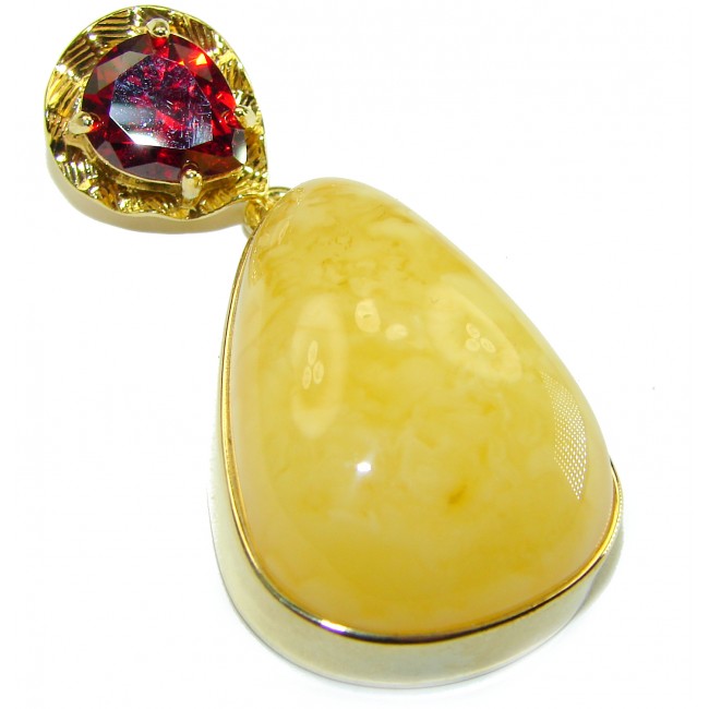 Vintage Beauty authentic Baltic Amber 14K Gold over .925 Sterling Silver handcrafted pendant