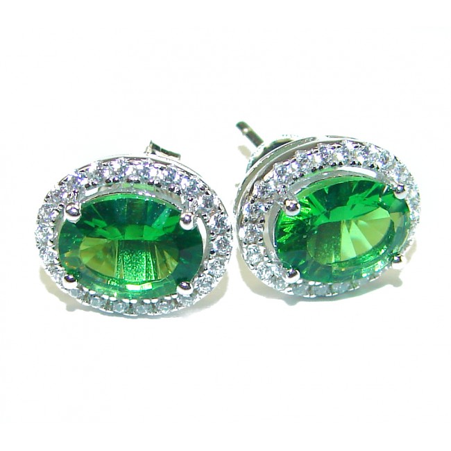 Incredible Beauty authentic Peridot .925 Sterling Silver handcrafted earrings