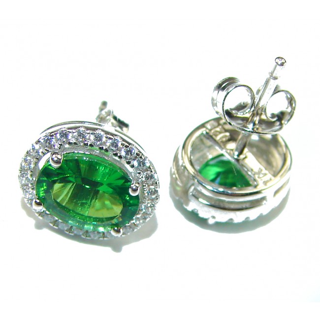 Incredible Beauty authentic Peridot .925 Sterling Silver handcrafted earrings