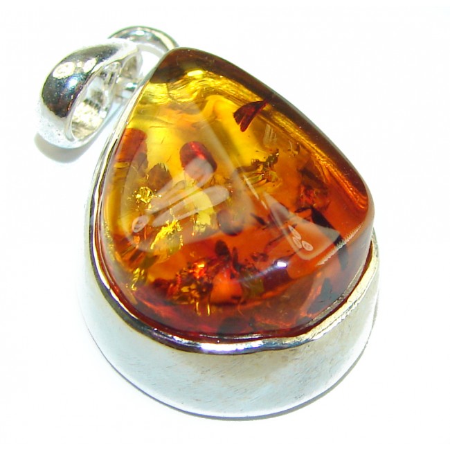 Vintage Beauty authentic Baltic Amber .925 Sterling Silver handcrafted pendant